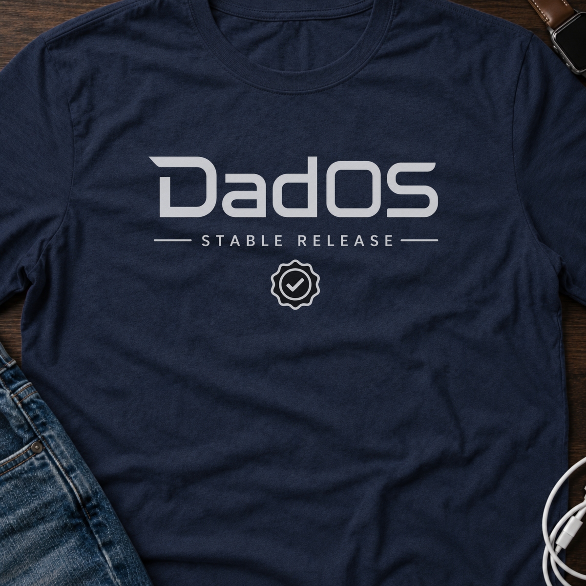 DadOS Basic T-Shirt