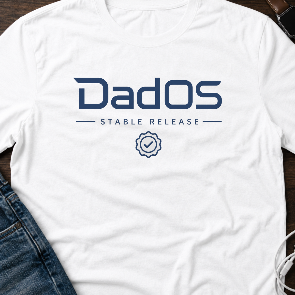 DadOS Basic T-Shirt